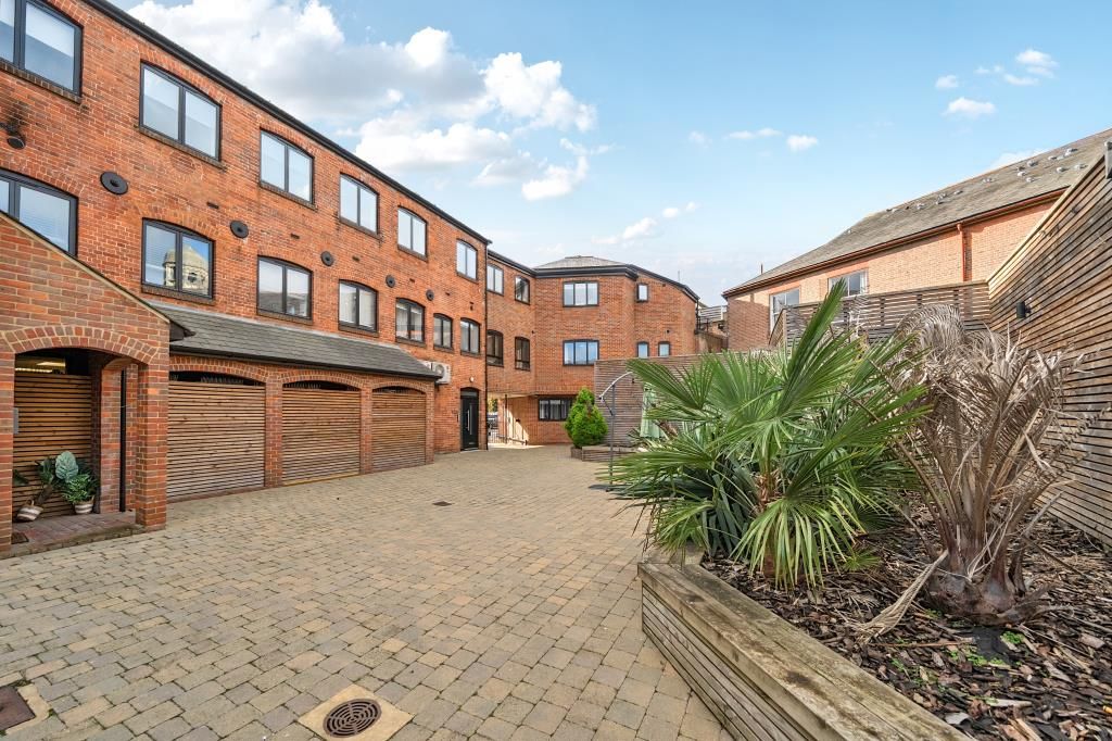 Property photo 1 of 2 Front Shot