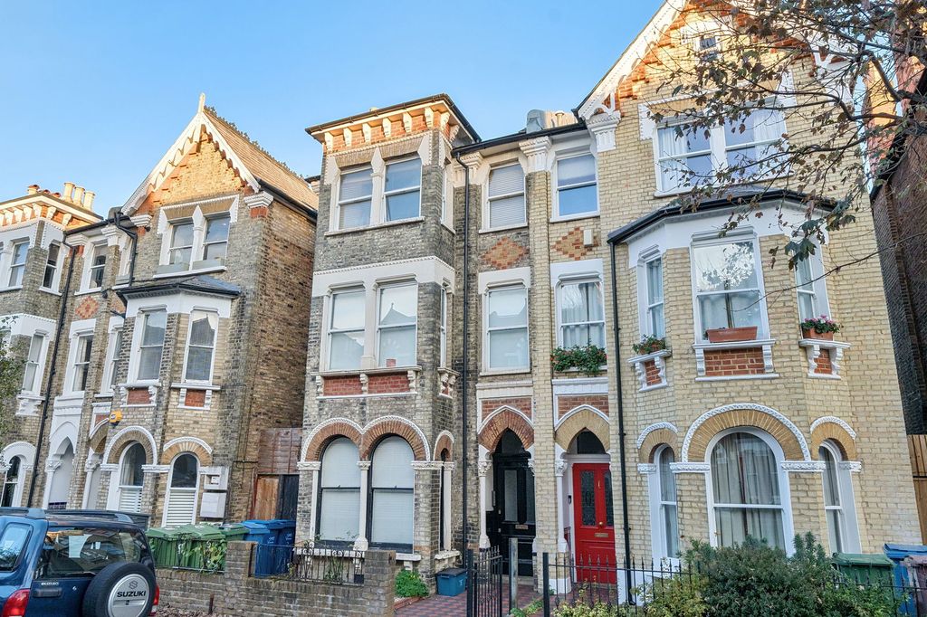 Property photo 1 of 13