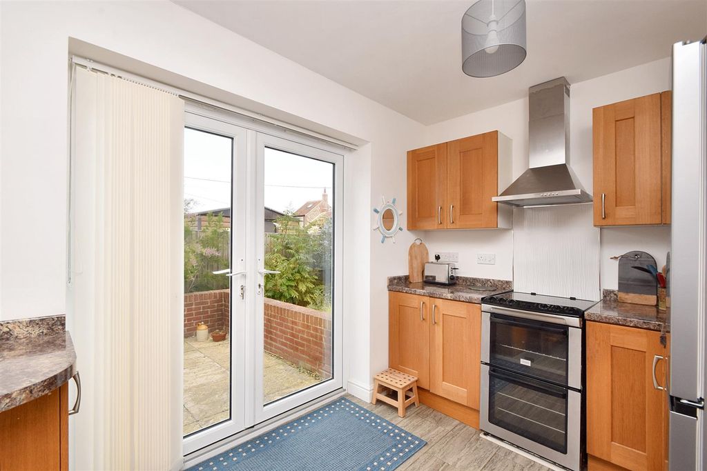 Property photo 3 of 8 8 (37).Jpg