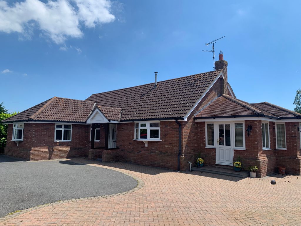 Property photo 1 of 12 Img_1545