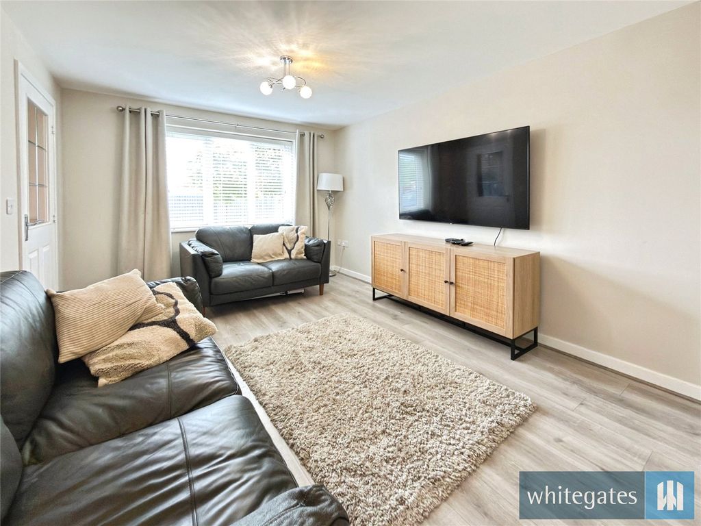 Property photo 3 of 22 Picture No. 08