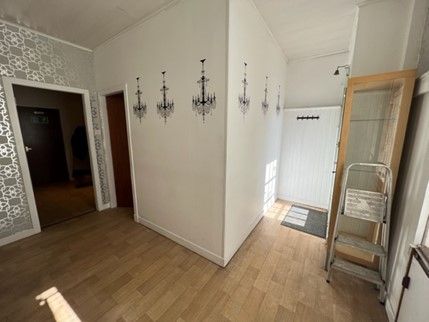 Property photo 1 of 3