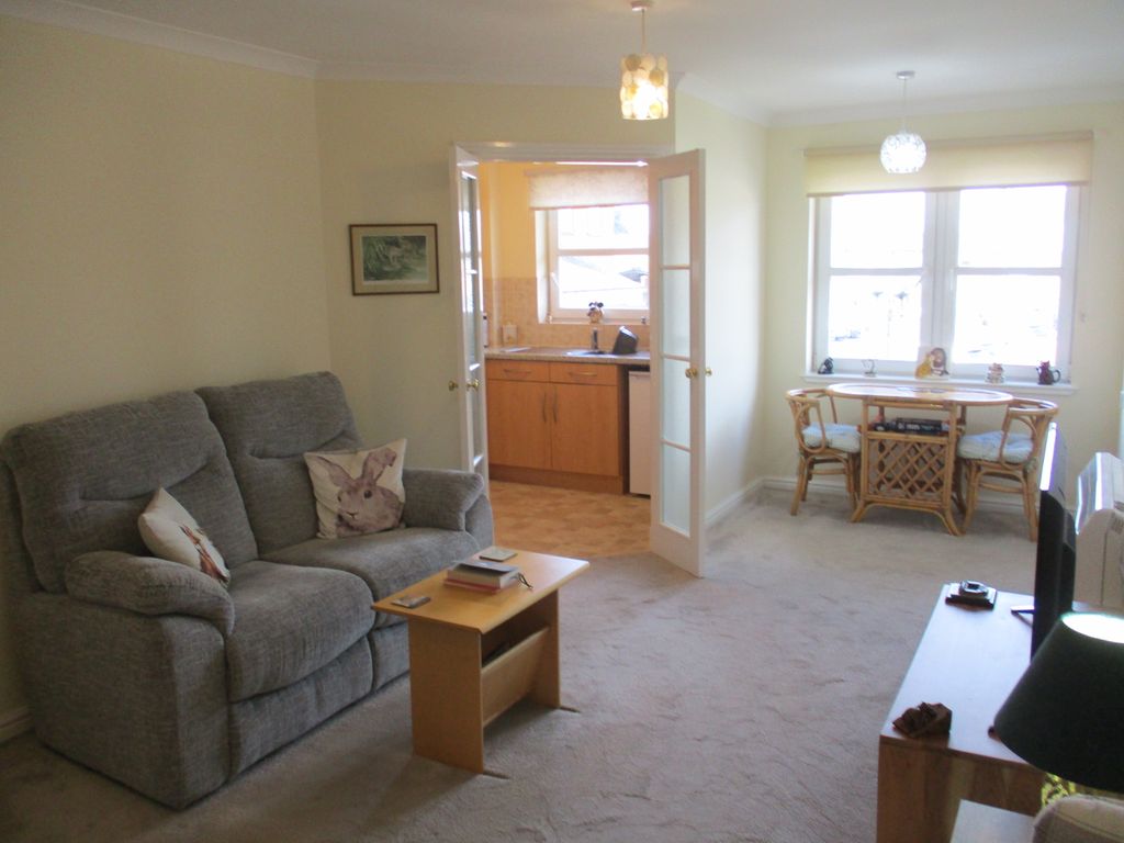 Property photo 2 of 12