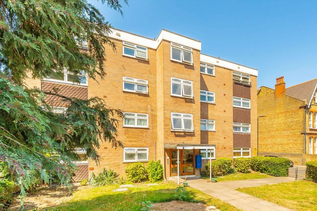 Property photo 1 of 7