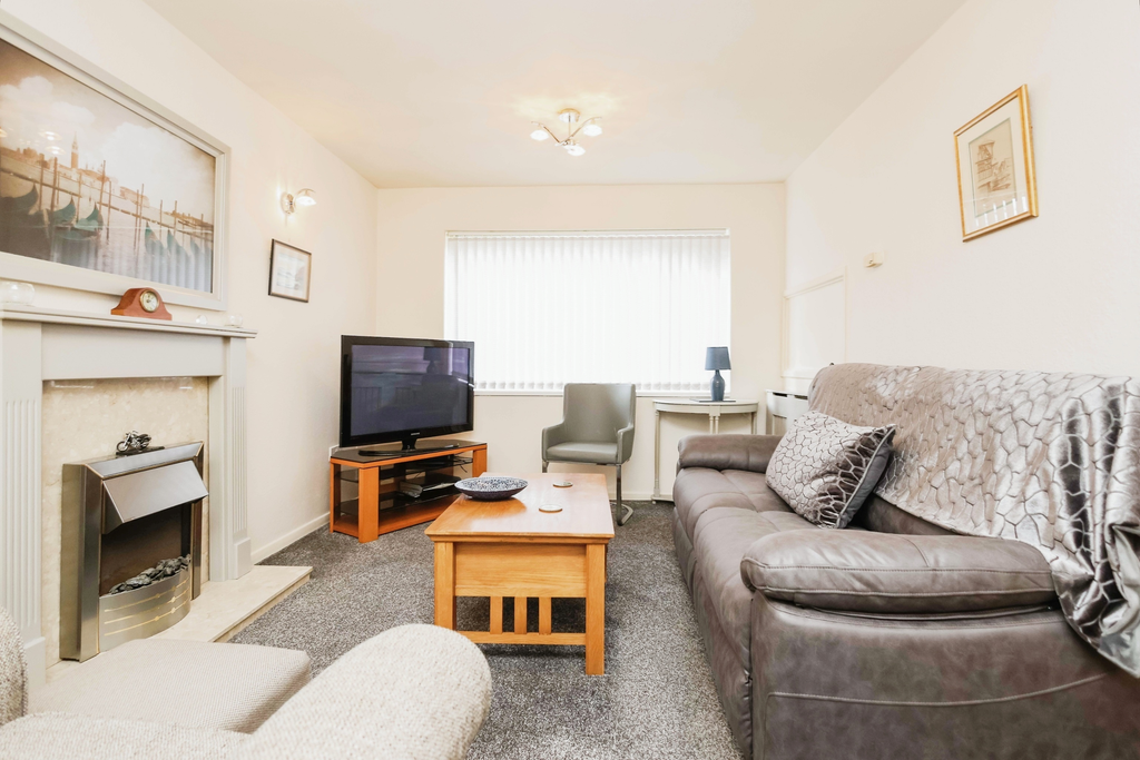 Property photo 2 of 5