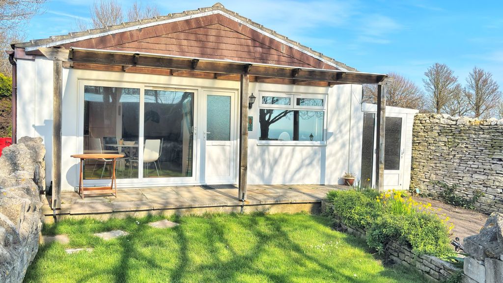 Property photo 1 of 18 Front