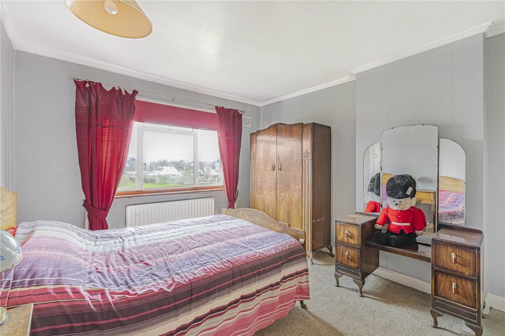 Property photo 2 of 17 Picture No. 05