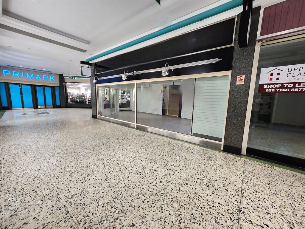 Property photo 1 of 5 Picture No. 15