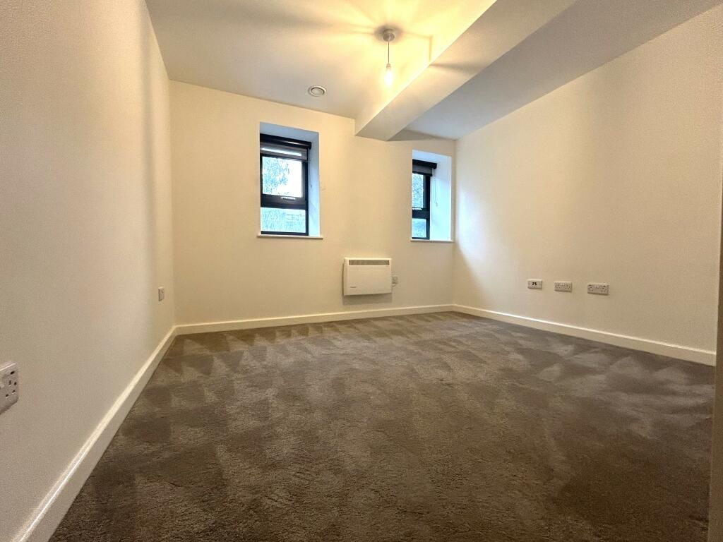 Property photo 1 of 4