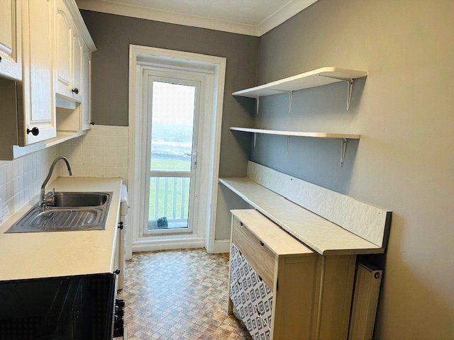 Property photo 3 of 10 Picture No. 02