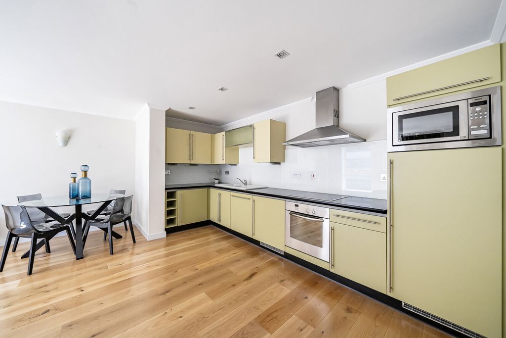 Property photo 3 of 16 1467482-17-6A170A...