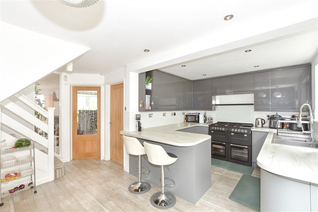 Property photo 2 of 16 Kitchen/Diner