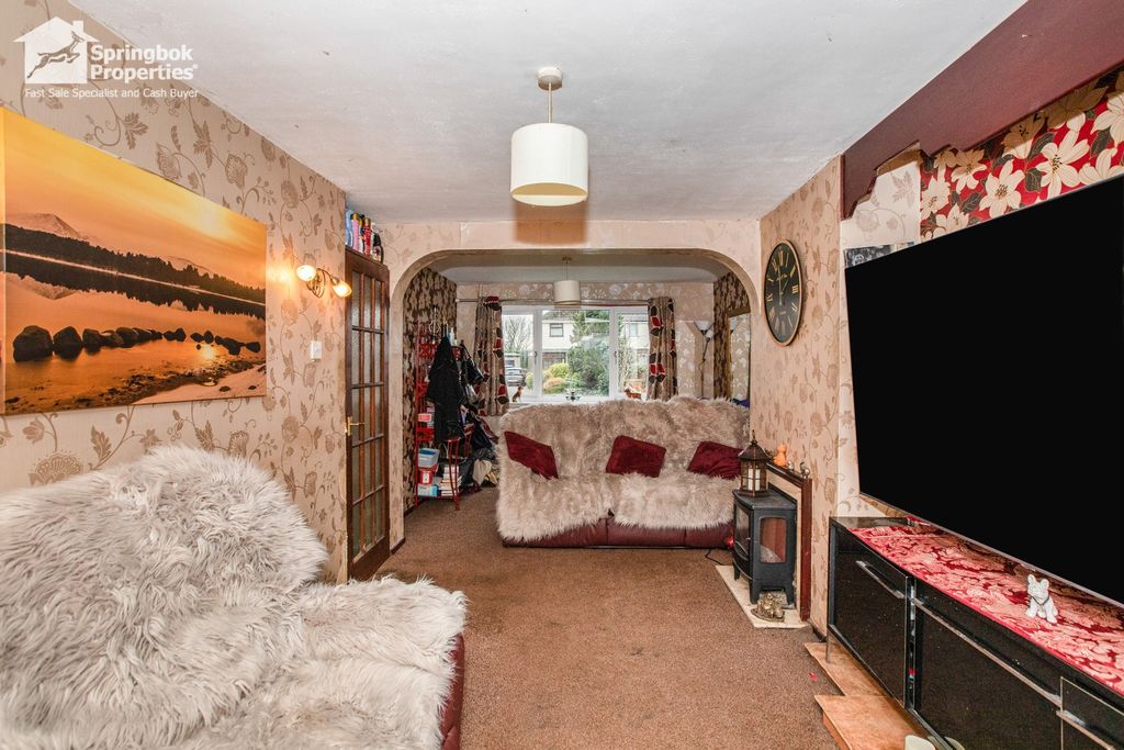 Property photo 2 of 11 Image 1