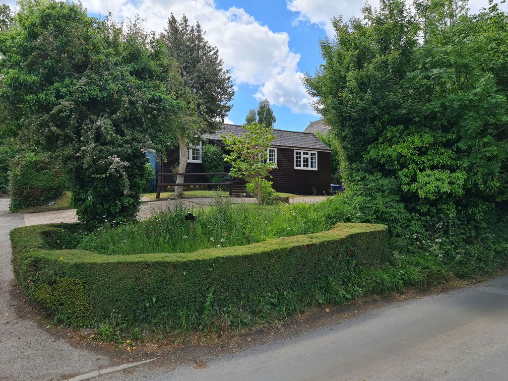 Property photo 2 of 29