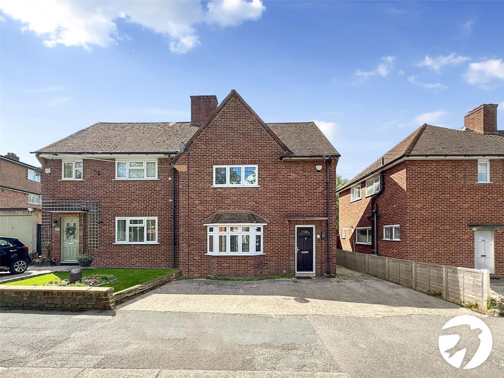 Property photo 1 of 10 External