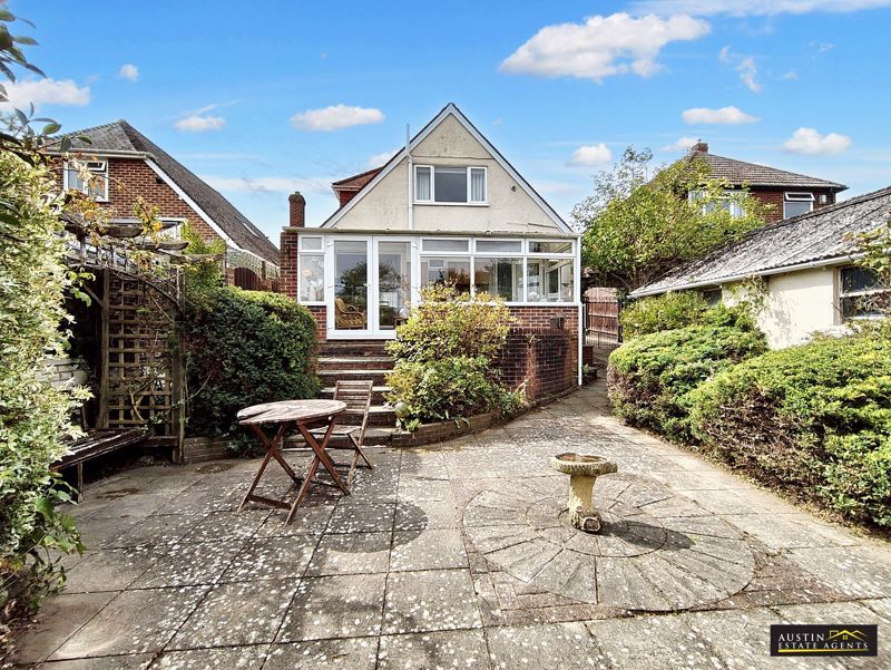 Property photo 2 of 19 Photo 24