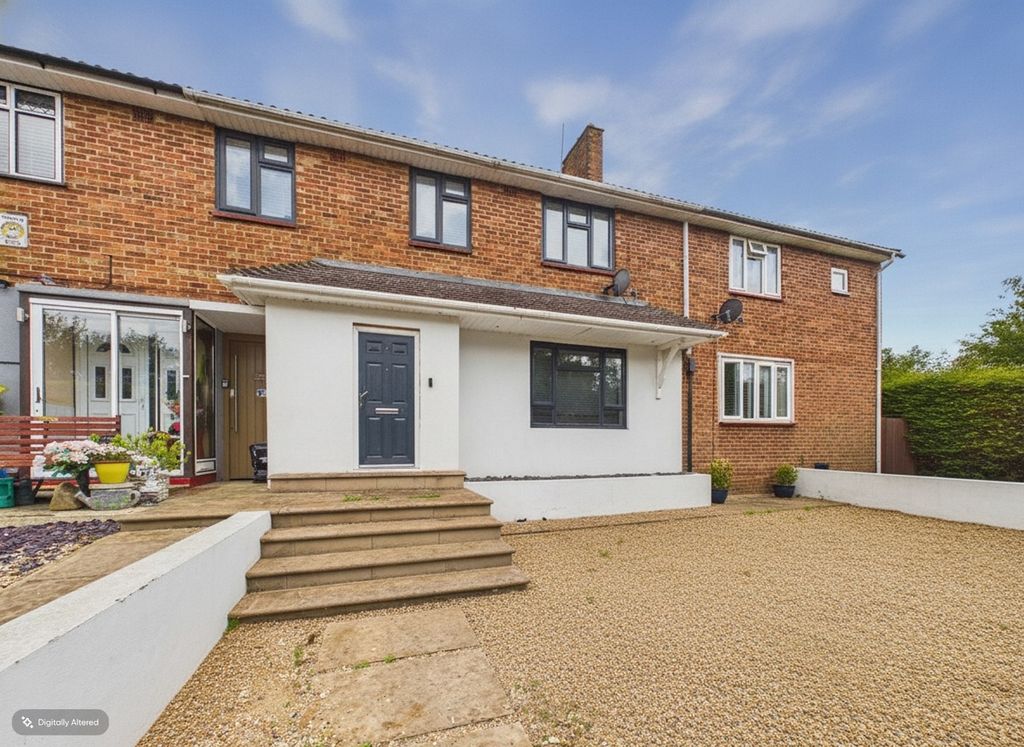 Property photo 1 of 18 4575720