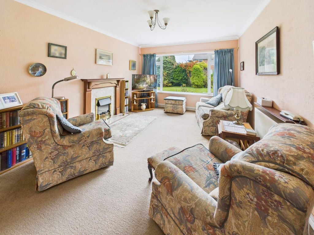 Property photo 3 of 16 Lounge-Dining Room