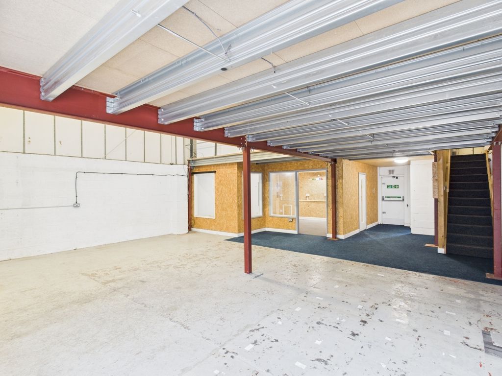 Property photo 2 of 8 Photo 7