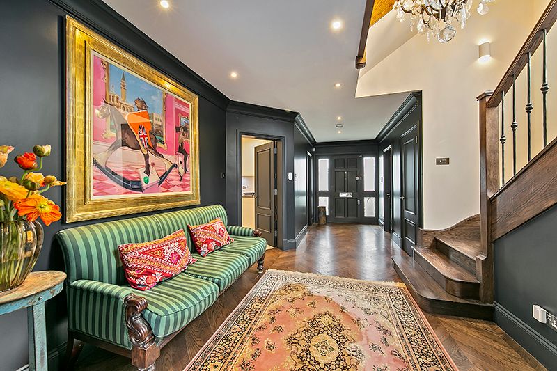 Property photo 2 of 47