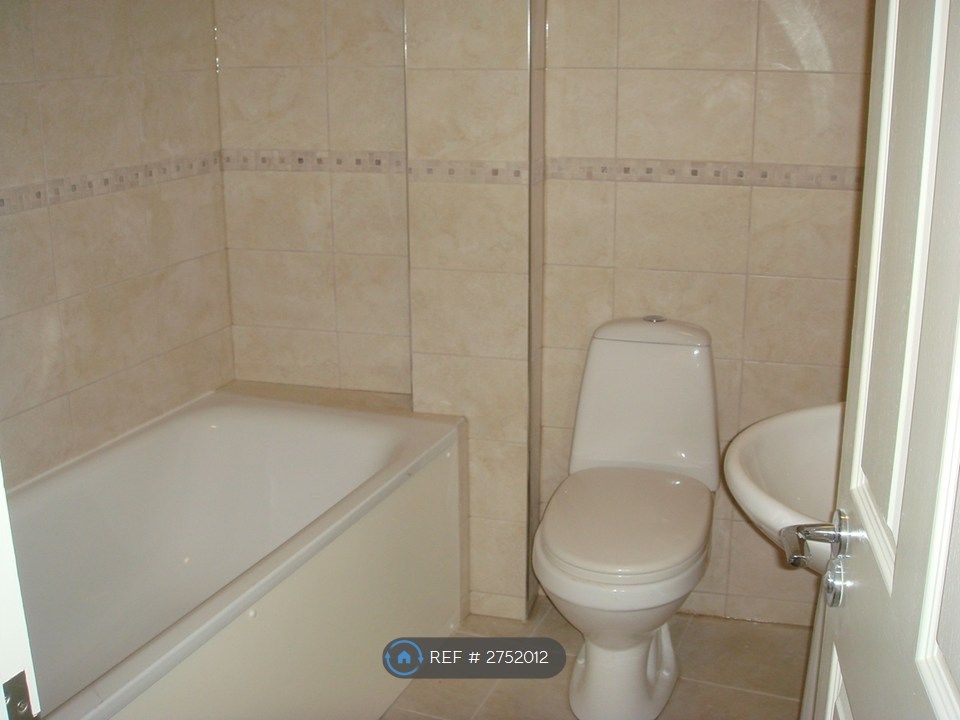 Property photo 2 of 4