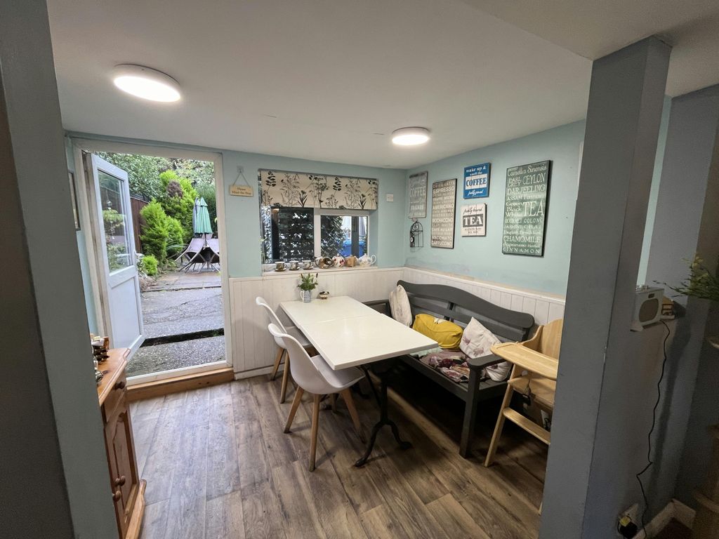 Property photo 2 of 19 Img_4872.Jpg