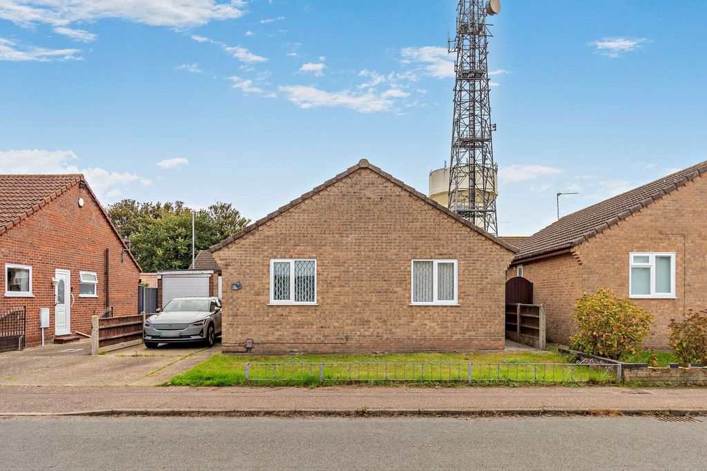 Property photo 1 of 20