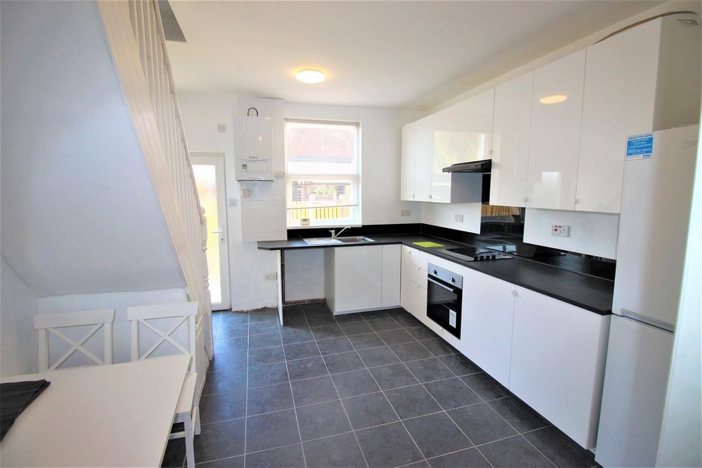 Property photo 2 of 12 2 - .Jpg