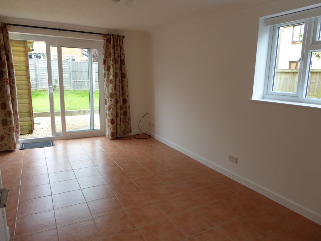 Property photo 2 of 16 Photo 1