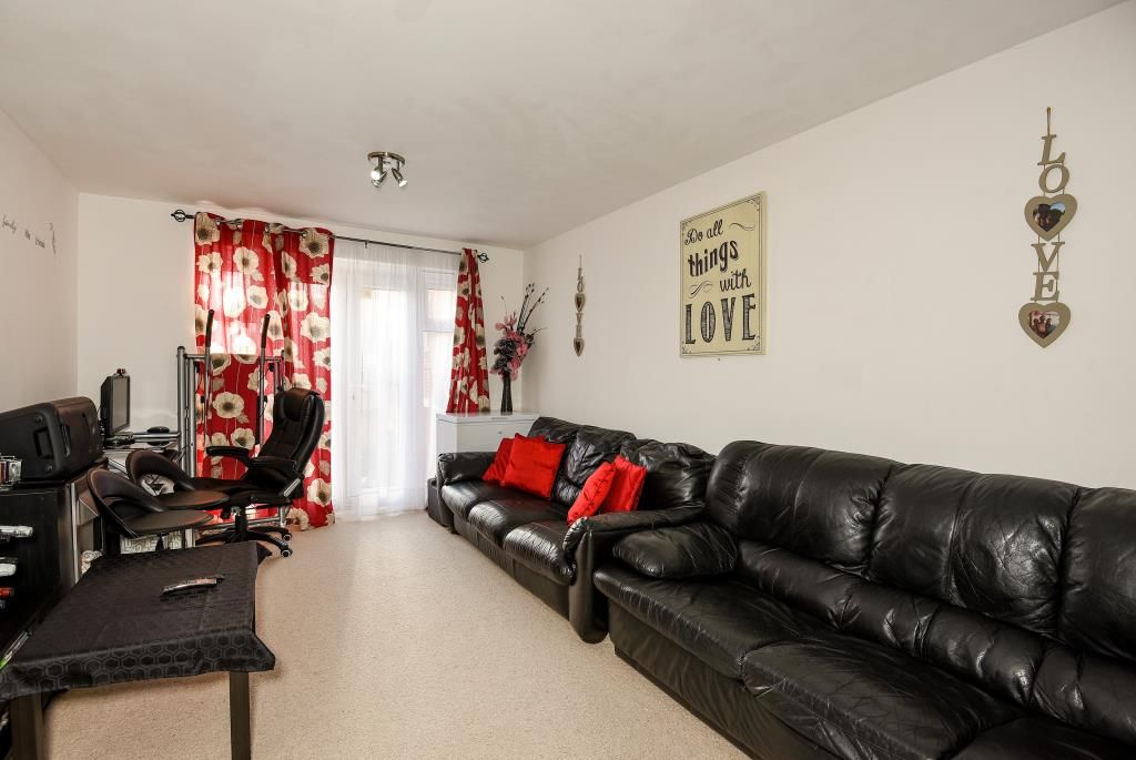 Property photo 3 of 9 Internal View