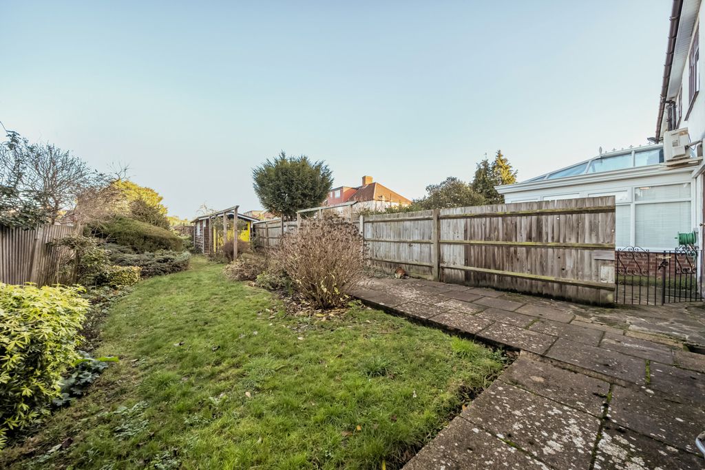 Property photo 3 of 20 1388377-7-6945762...