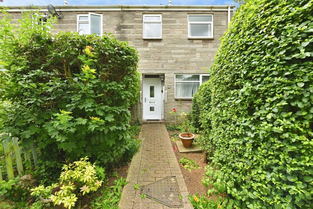 Property photo 2 of 17 Pbox-Img.Jpg