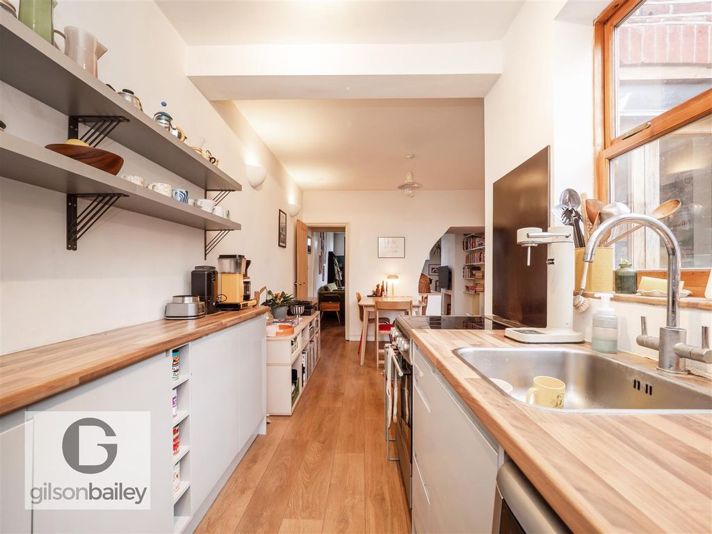 Property photo 3 of 28 4Spencerstreet-15.Jpg