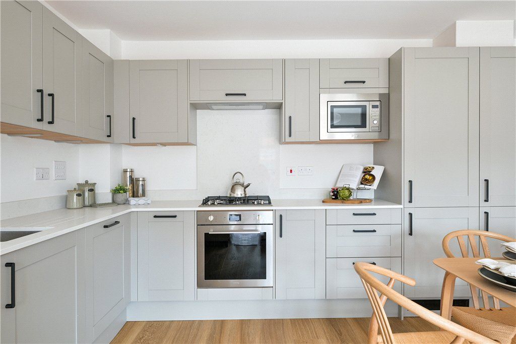Property photo 3 of 8 Kitchen No 13