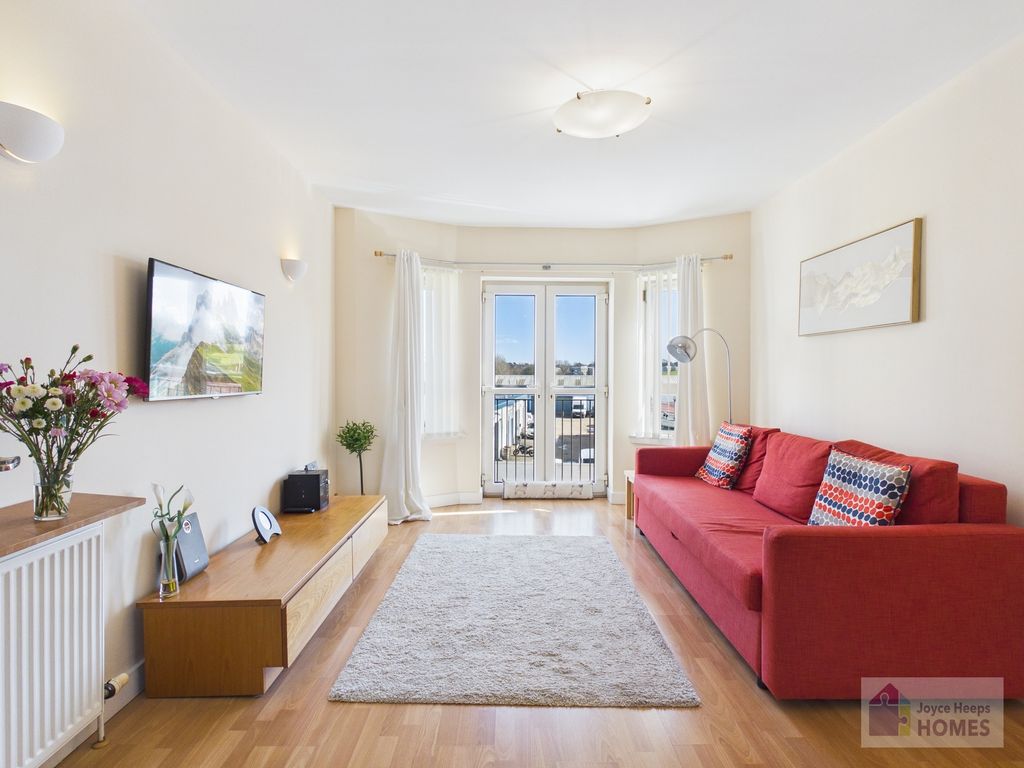 Property photo 2 of 15