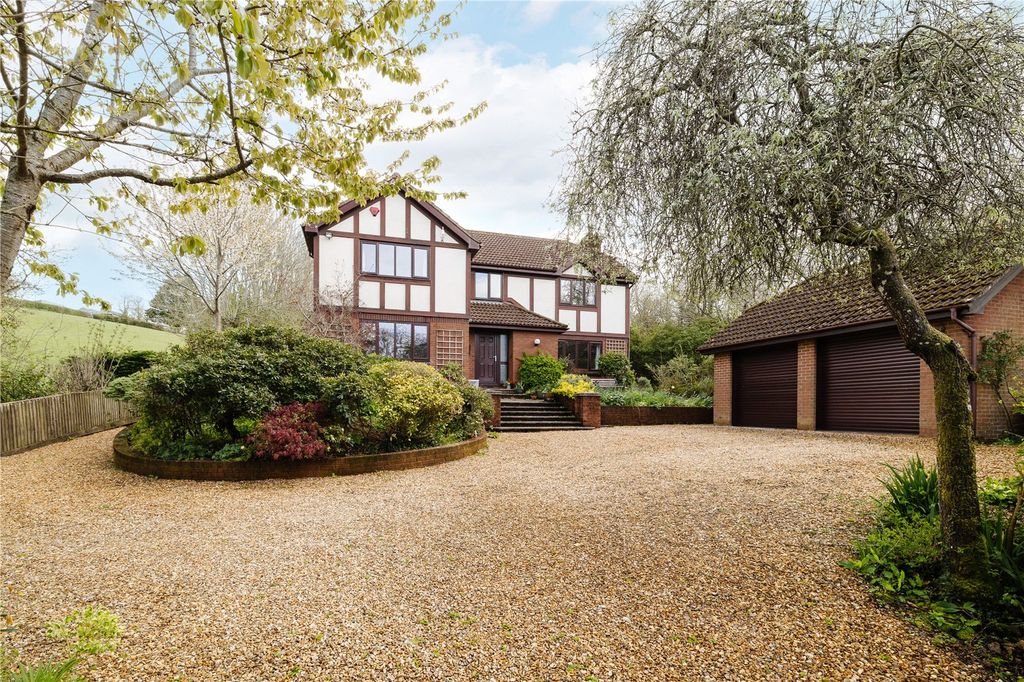 Property photo 1 of 25 Picture No. 28