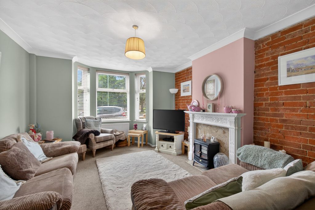 Property photo 2 of 17 A6703162