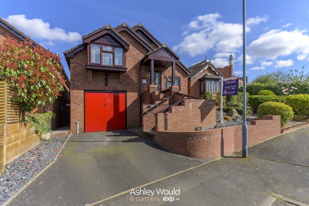Property photo 1 of 15