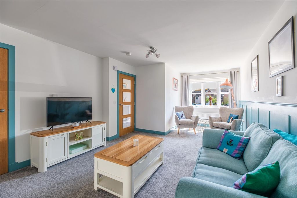 Property photo 2 of 24 Townswell Gardens-10.Jpg