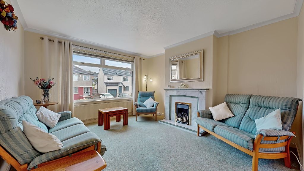 Property photo 2 of 43