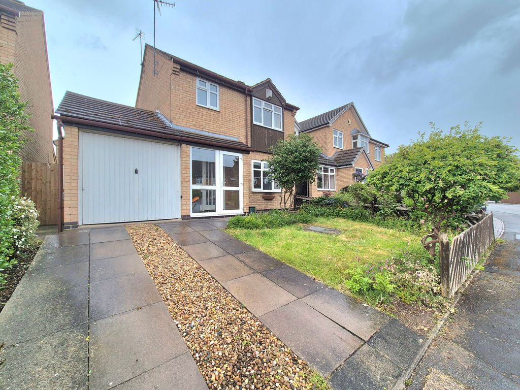 Property photo 1 of 1 Front