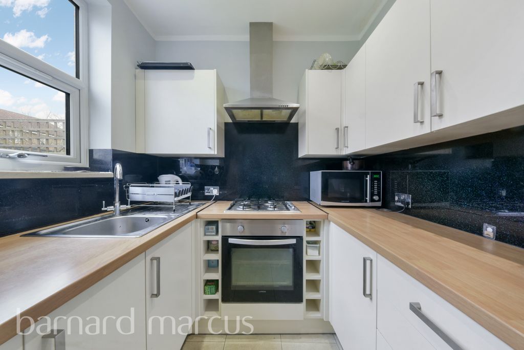 Property photo 1 of 10 Image