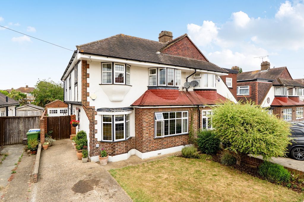 Property photo 1 of 22
