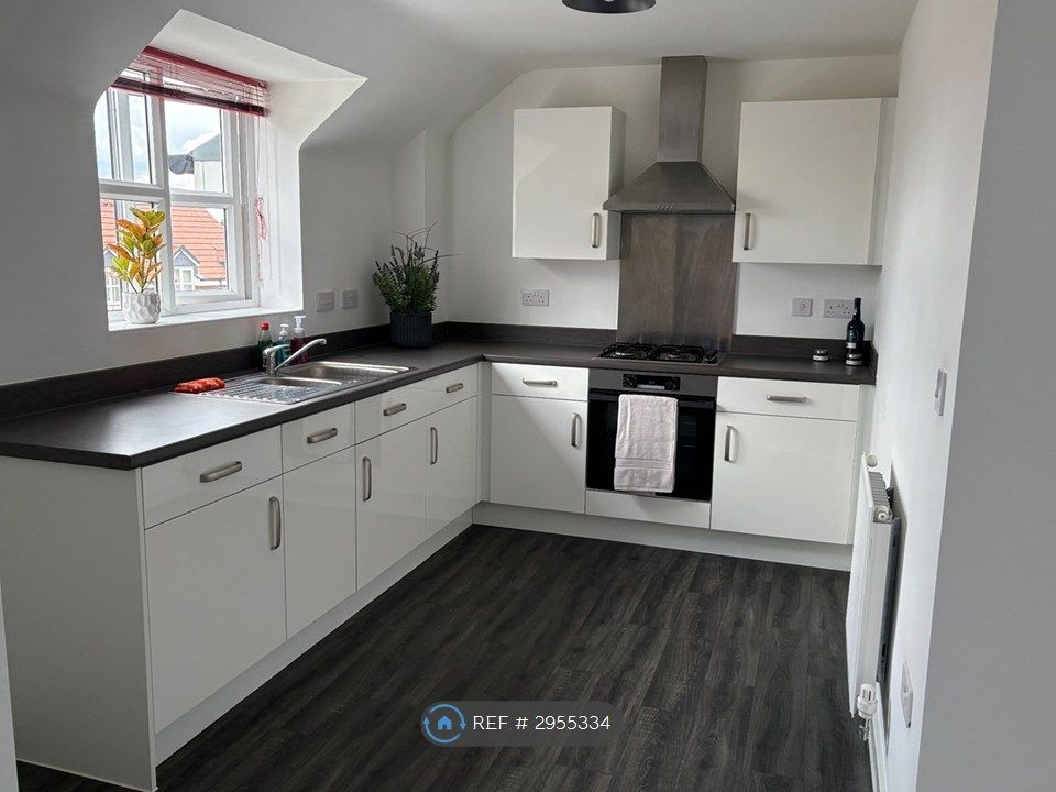 Property photo 1 of 7 Kitchen
