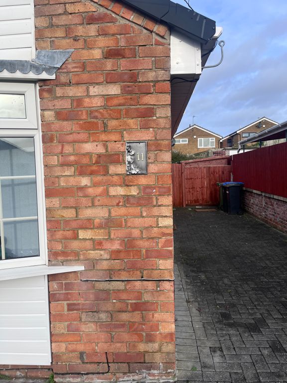 Property photo 2 of 18