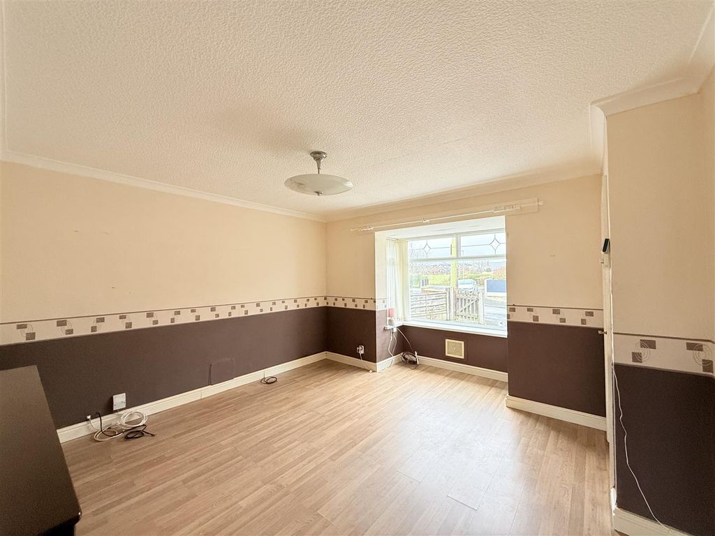 Property photo 2 of 11 Img_1892.Jpeg