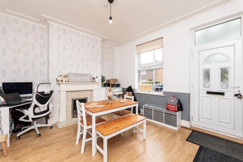 Property photo 3 of 18 5C5A4364.Jpg