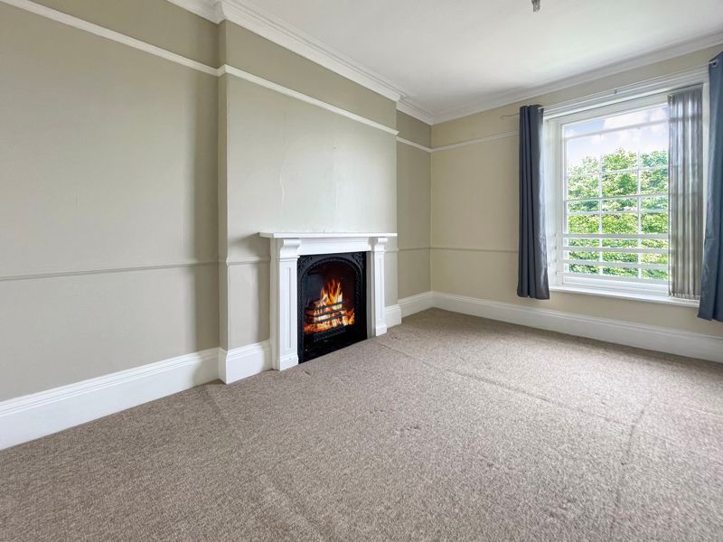 Property photo 3 of 8 Photo 1