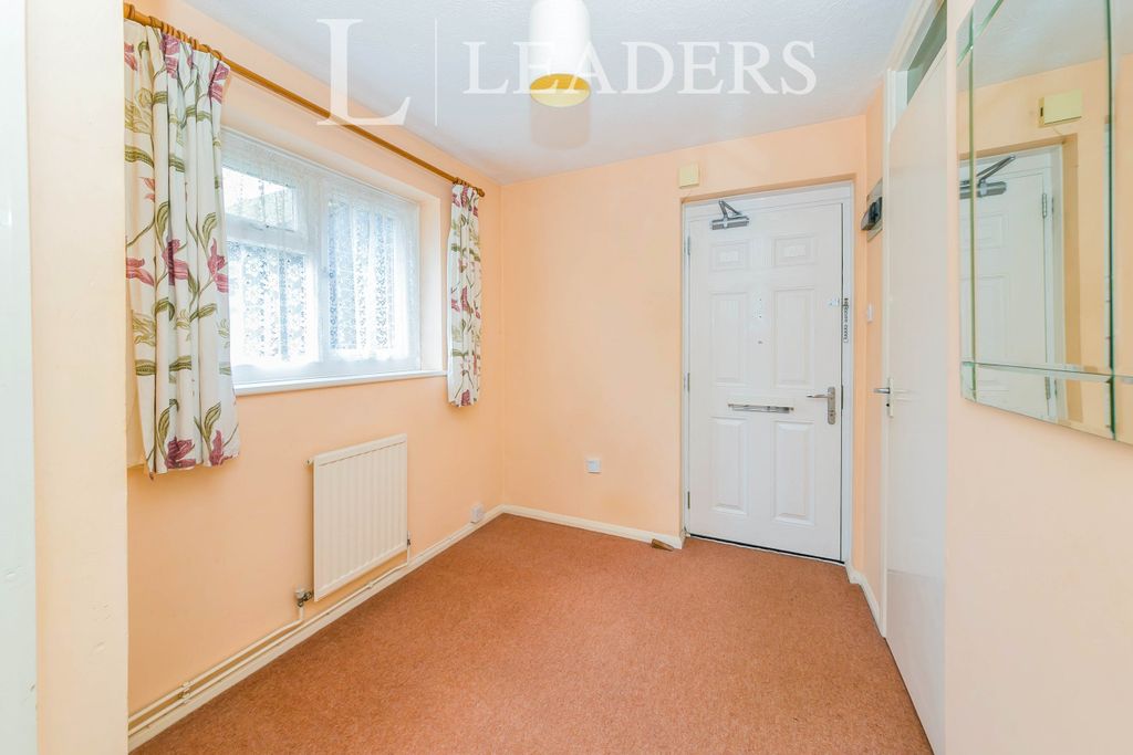 Property photo 3 of 15 Hallway