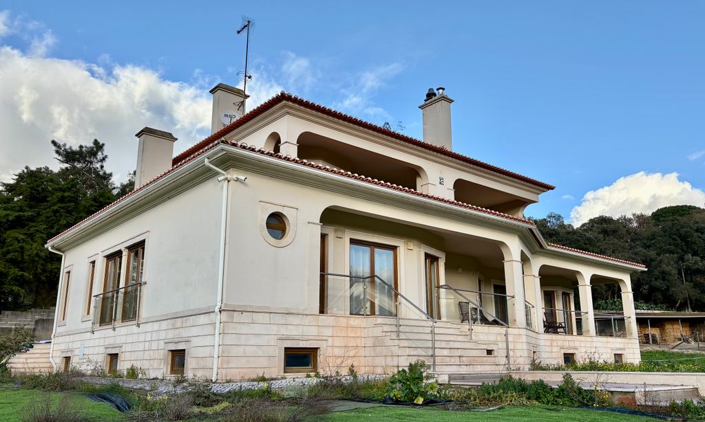 Property photo 3 of 28